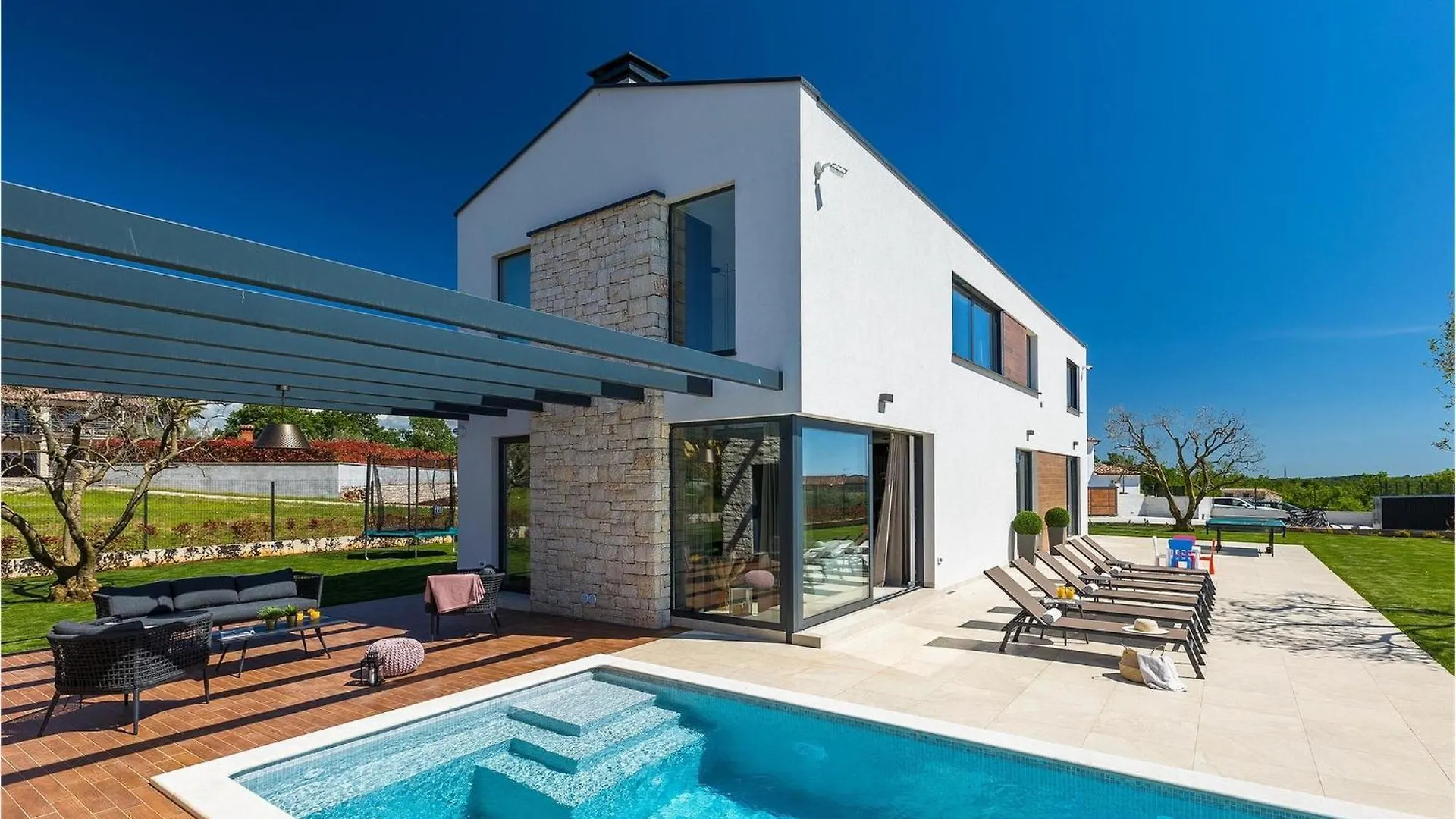 Villa Ansi Rapavel